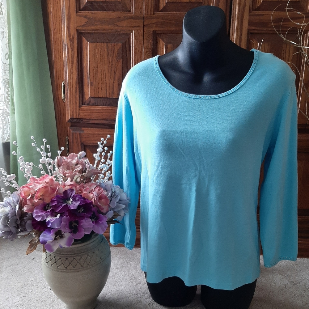 Sutton Studio Top
